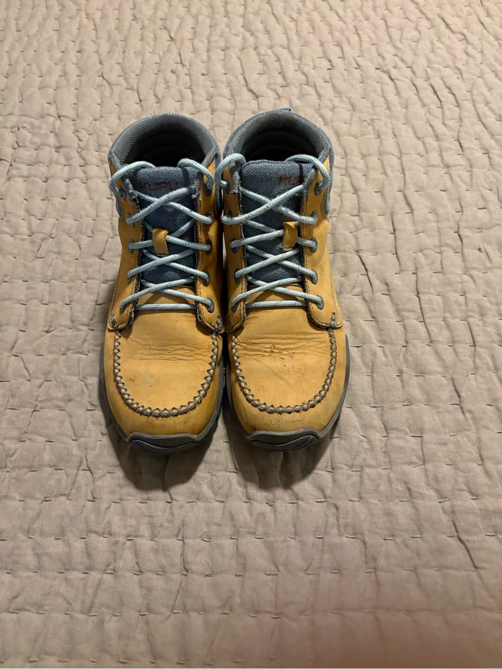 Women’s Yellow Lace-Up Work Boots, size 8